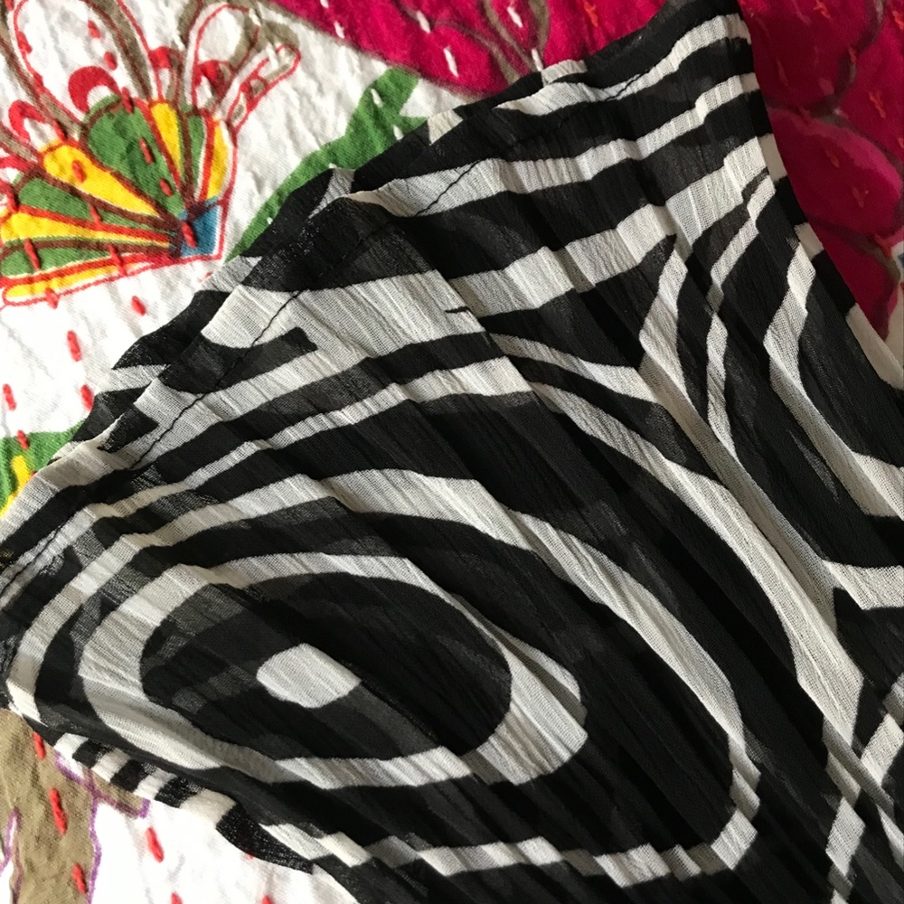 Sheer Delight! FREE gift with every purchase, what will yours be??? - Picture 2 of 8